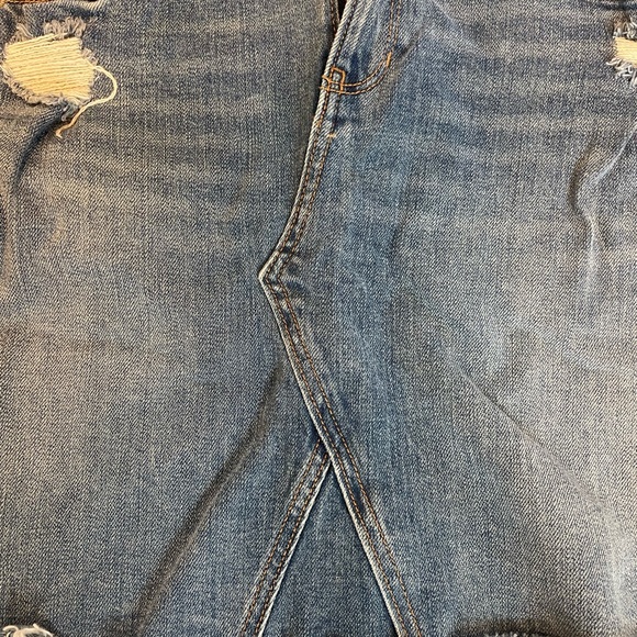 Old Navy Distressed Jean Skirt - Picture 3 of 6